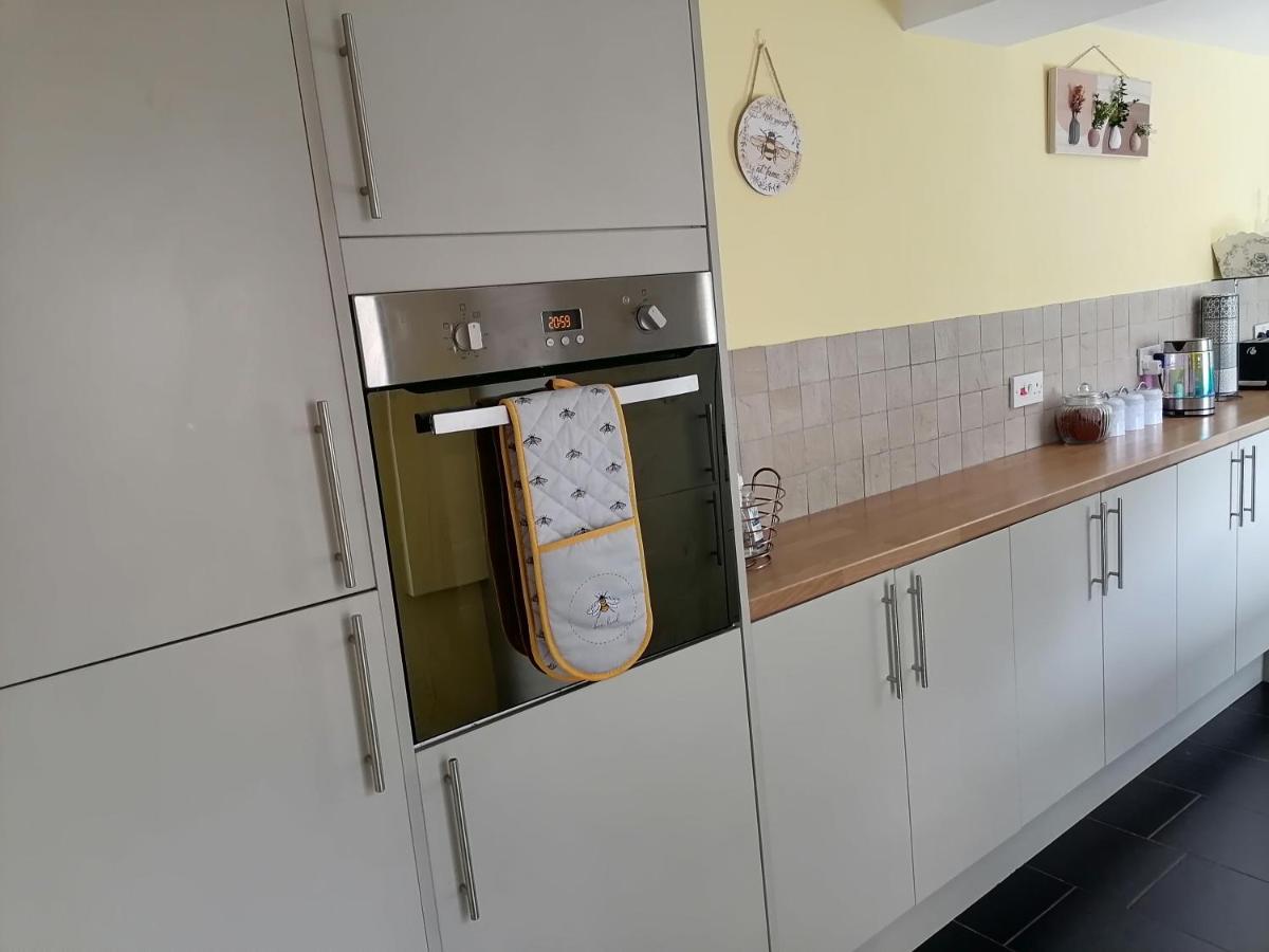 Tynant House- Modern 3 Bed House- City Centre And Free Parking Cardiff Eksteriør bilde