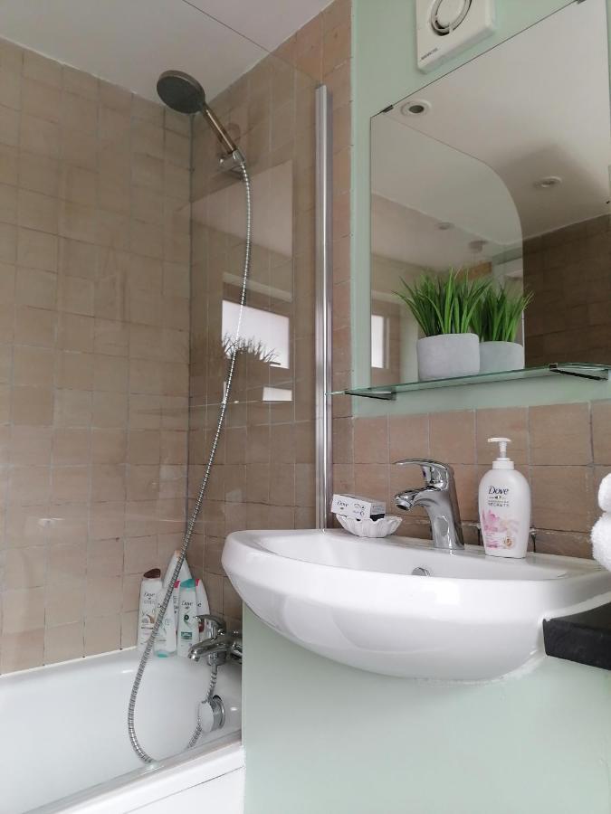Tynant House- Modern 3 Bed House- City Centre And Free Parking Cardiff Eksteriør bilde
